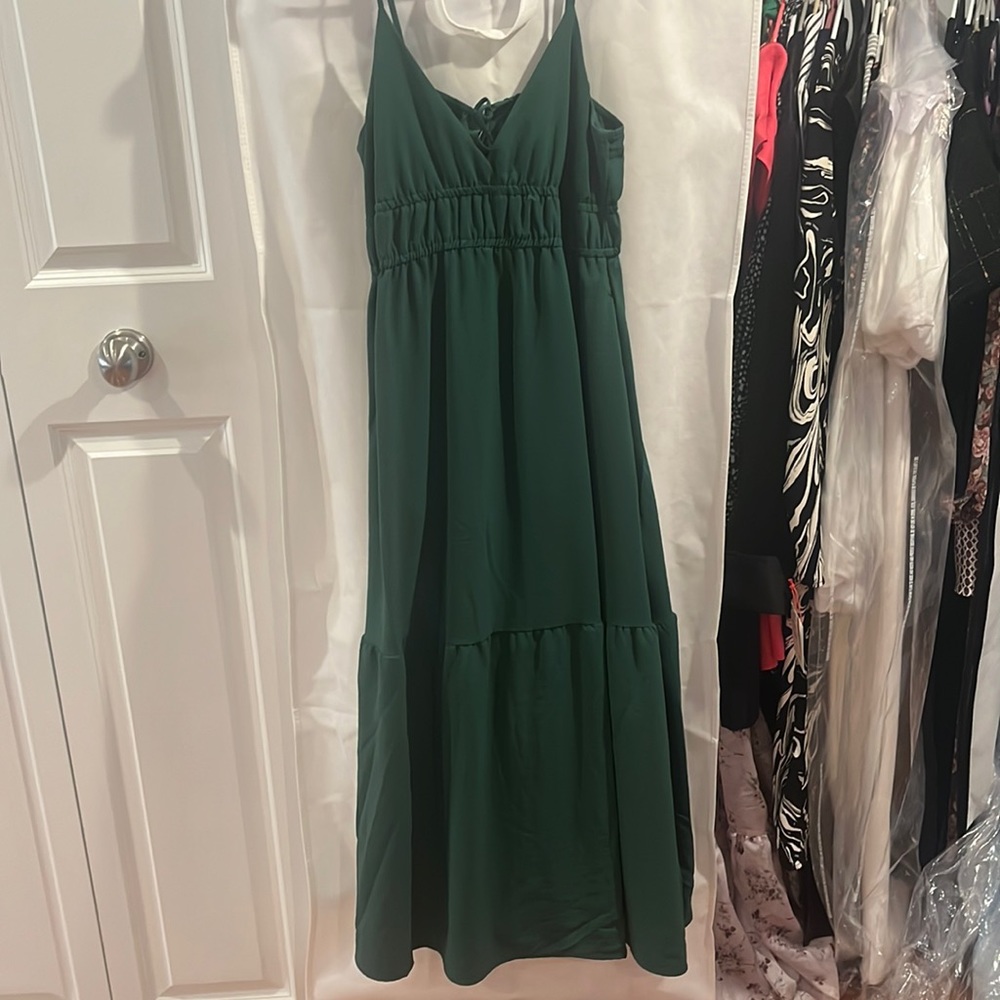 Green midi dress